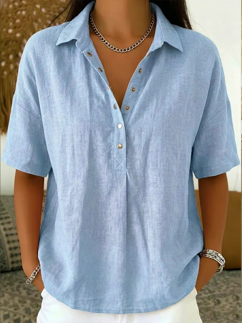 Blouse with collar and buttons