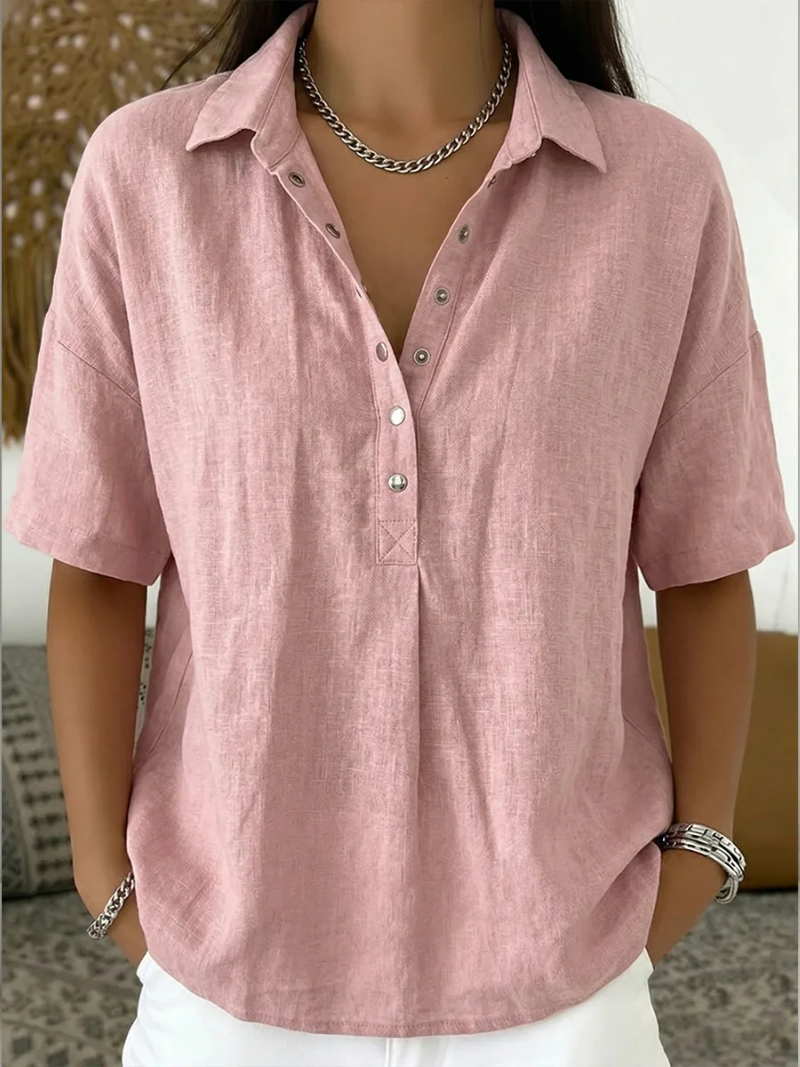 Blouse with collar and buttons